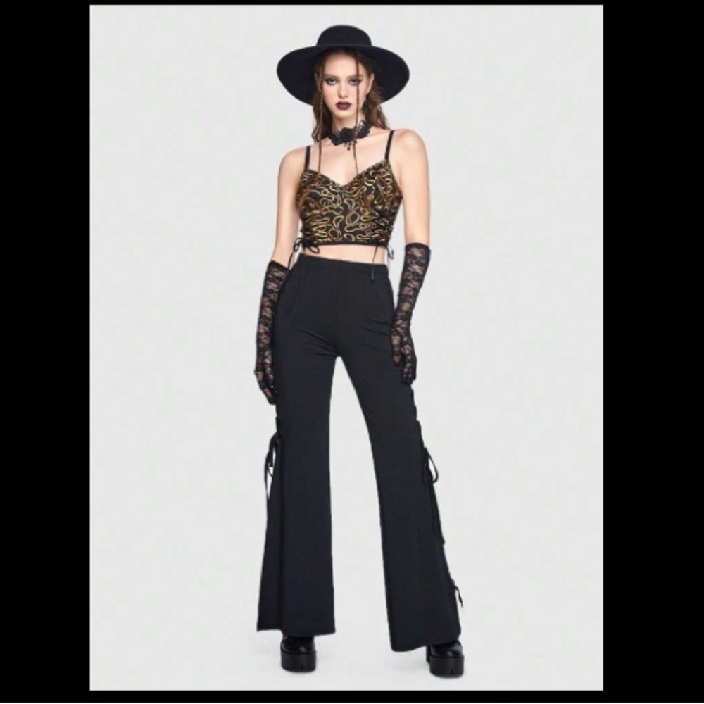 NEW GOTH NILE QUEEN GOTH & BLACK EMBROIDERED LACE UP TOP - Picture 5 of 6